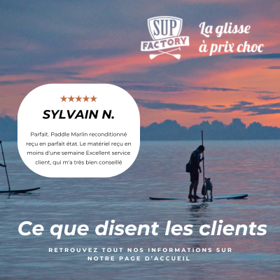 Stand up paddle bleu et orange sur mer avec écrit SUP Polyvalent en grand