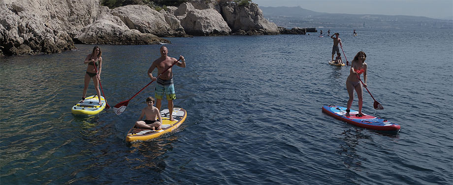 Stand up paddle gonflable en mer